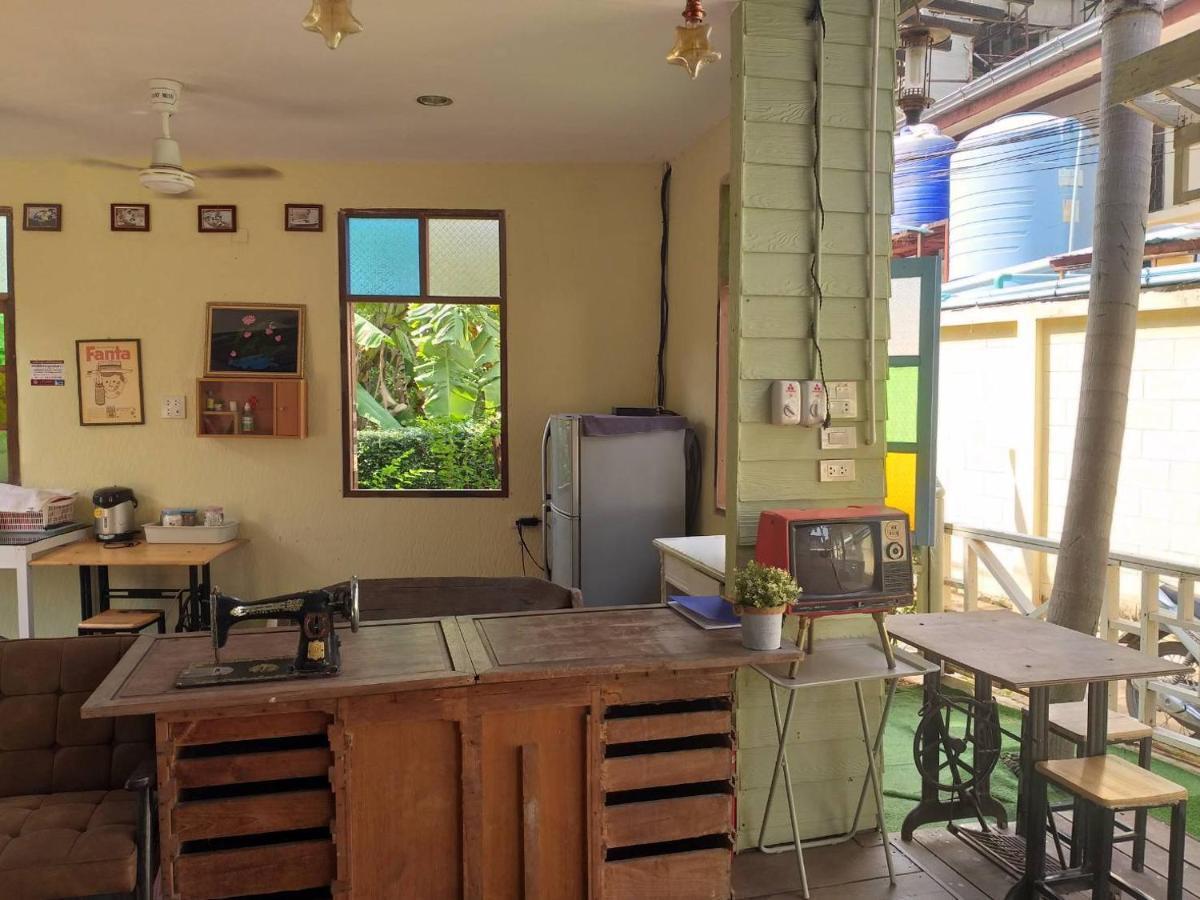 Roomquest Amphawa Floating Market Exterior foto