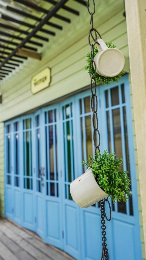 Roomquest Amphawa Floating Market Exterior foto